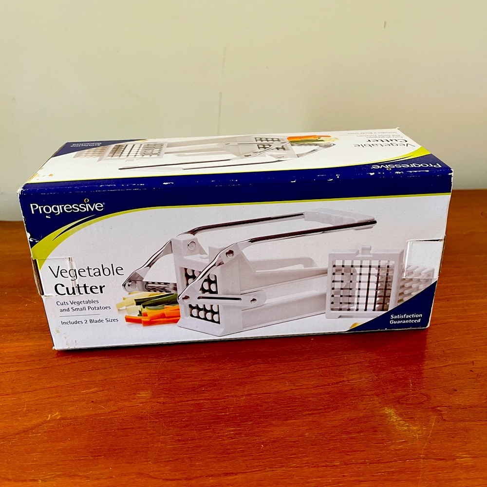 Vegetable Cutter - Picture 3 of 5